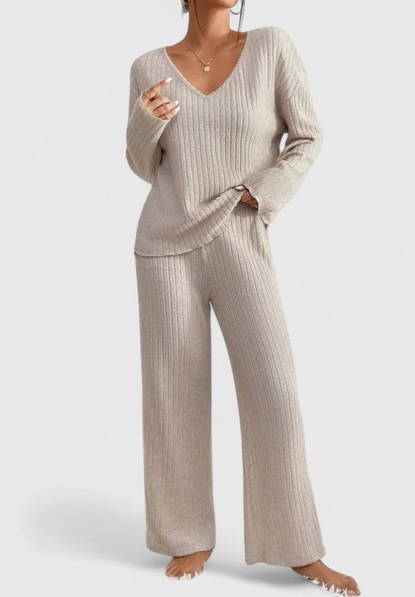 Women's Ribbed Lounge Set in Beige