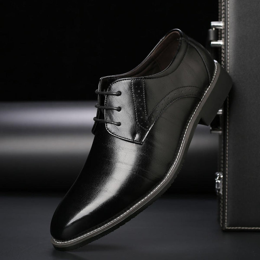 Men's Timeless Formal Lace-Up Derby Shoes in Black