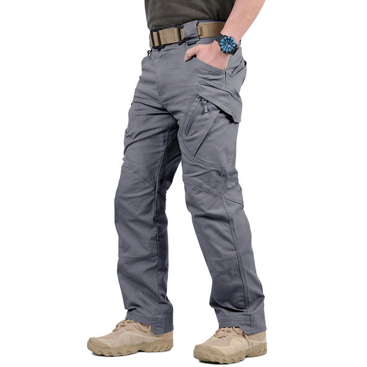 Men's tactical cargo trousers in grey