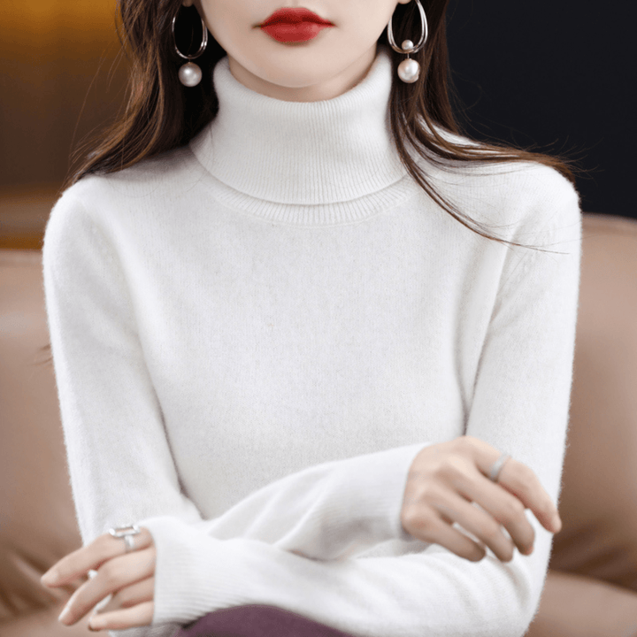 Women's Warm Roll-Neck Jumper in White