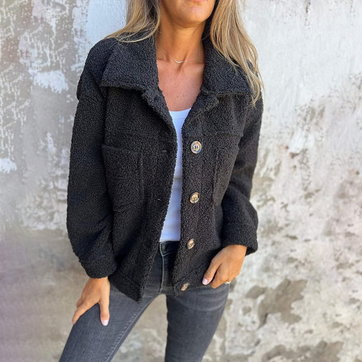 Women's Cosy Lined Fleece Jacket in Black
