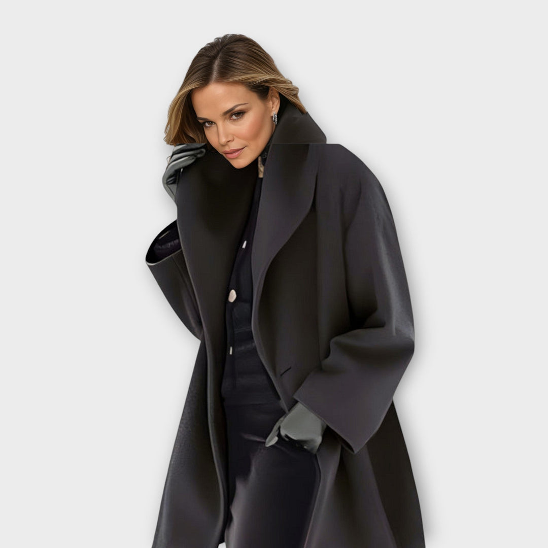 Women's Oversized Winter Coat in Black